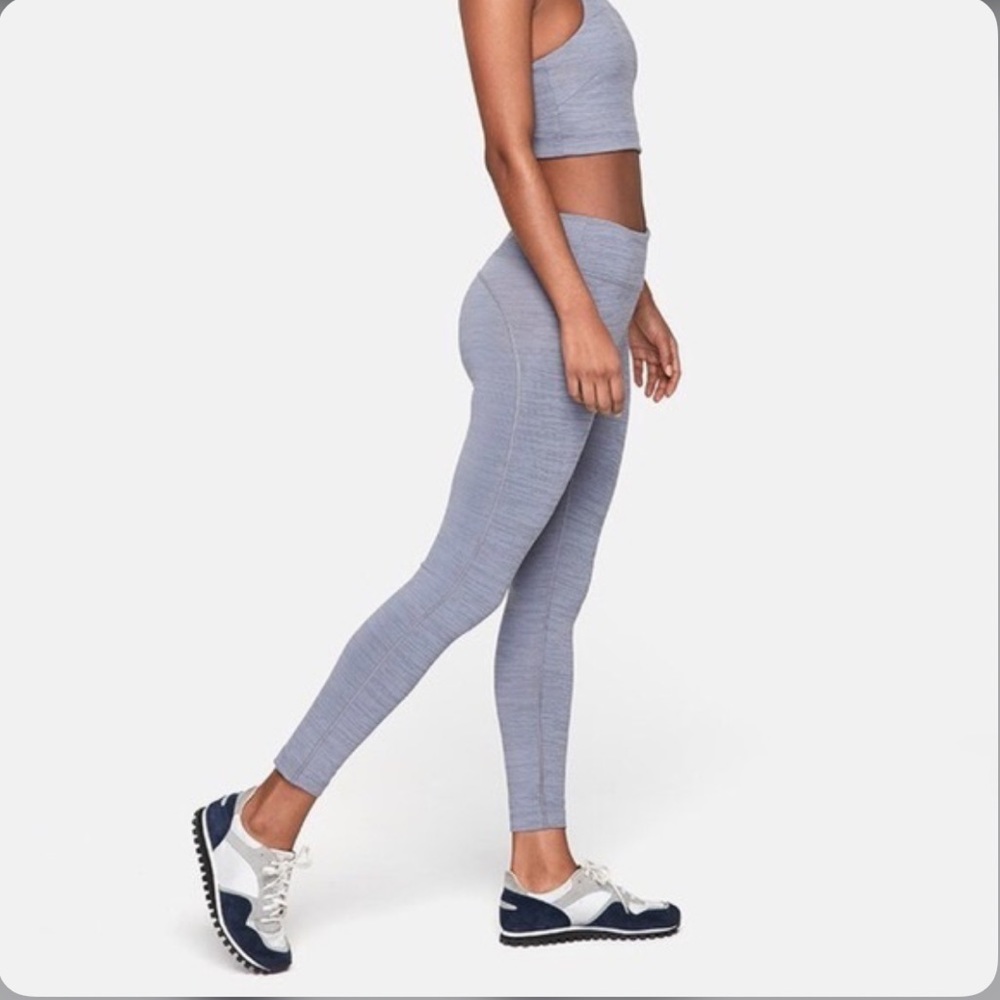 outdoor voices • tech sweat leggings + bra set